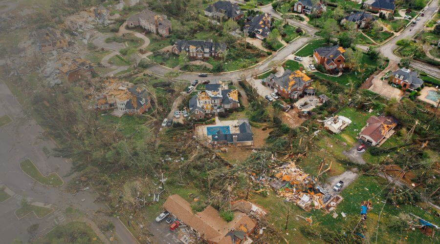 Why choose water damage restoration service for emergency flood repair in Brighton